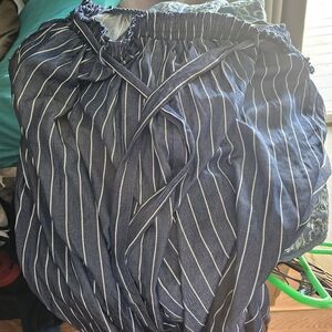 LuLaRoe Dianne Pant- Blue and White Stripes